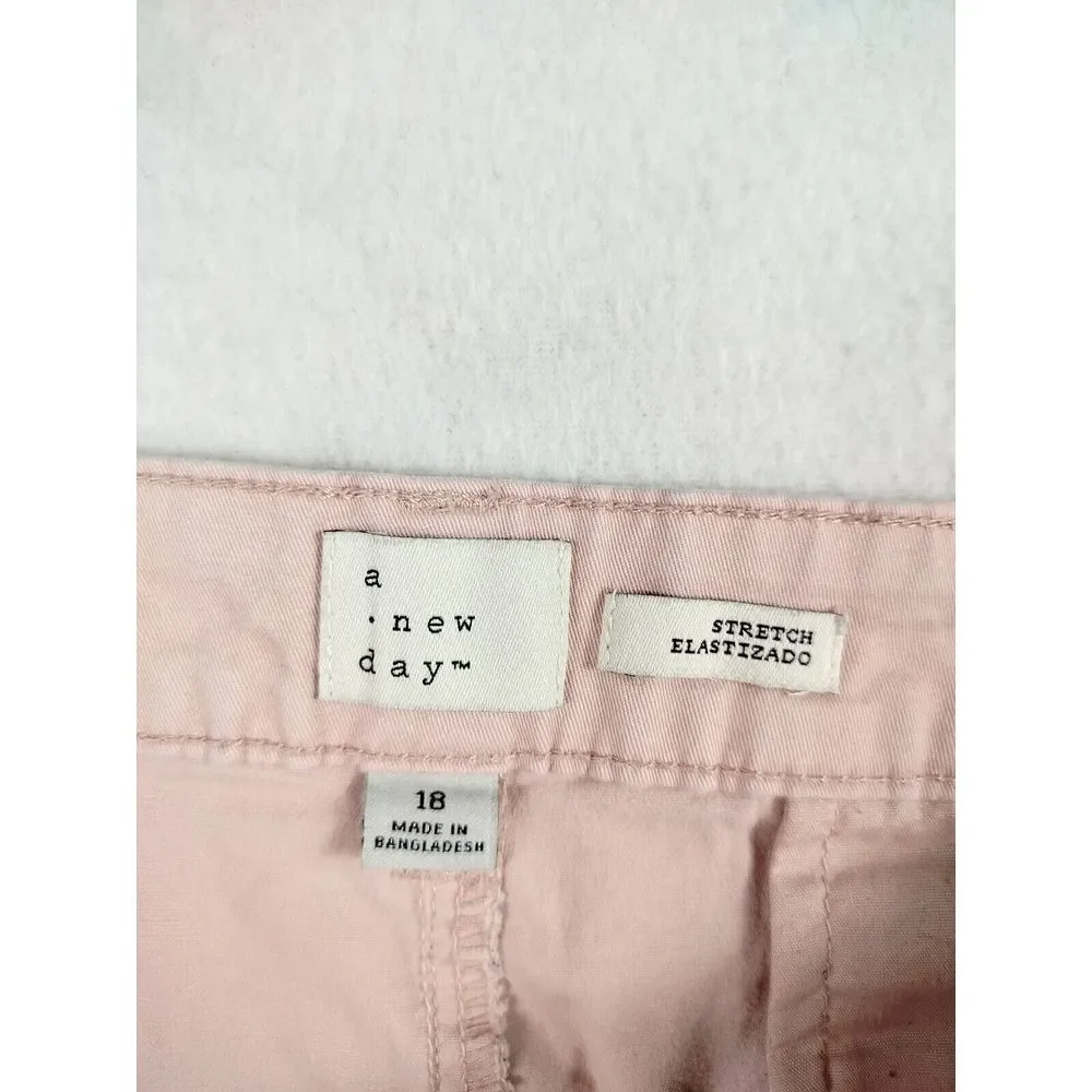 A New Day Shorts Women's 18 Pink Stretch Elastizado Classiccore Normcore‎ Casual